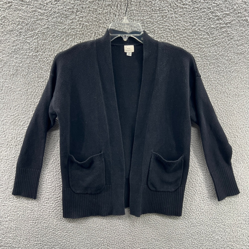 Black Open Front Cardigan Womens M Cozy Knit Pocketed Casual Layering Sweater‎